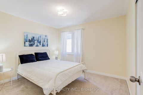 Photo 20 at 36 Sailors Landing, Bowmanville, Clarington