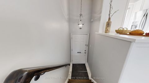 Photo 22 at 124 Six Point Road, City Centre West, Toronto