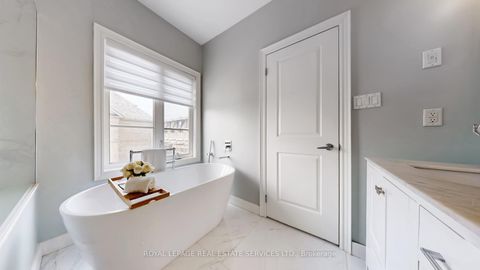 Photo 34 at 124 Six Point Road, City Centre West, Toronto