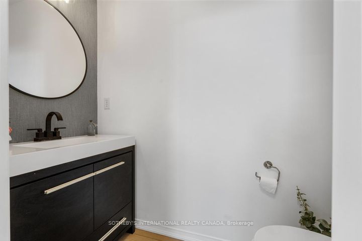 Photo 14 at 2182 Meadowglen Drive, WM Westmount, Oakville