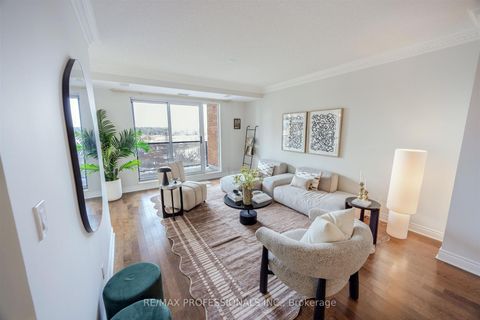 Photo 16 at 1006 - 2 Aberfoyle Crescent, City Centre West, Toronto