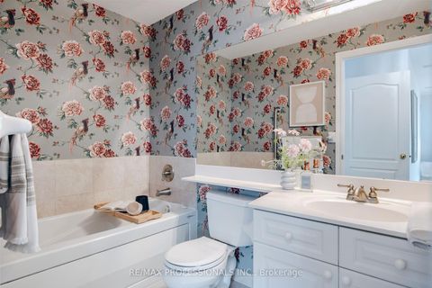 Photo 36 at 1006 - 2 Aberfoyle Crescent, City Centre West, Toronto