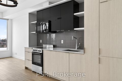 Photo 2 at 509 - 6 Parkwood Avenue, Casa Loma, Toronto