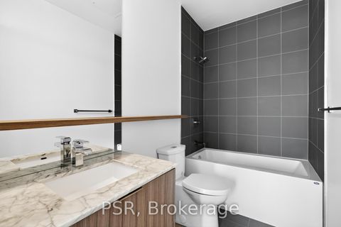 Photo 11 at 509 - 6 Parkwood Avenue, Casa Loma, Toronto