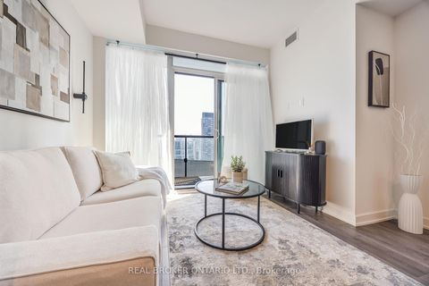 Photo 9 at 2101S - 127 Broadway Avenue, Mount Pleasant West, Toronto