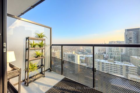 Photo 20 at 2101S - 127 Broadway Avenue, Mount Pleasant West, Toronto