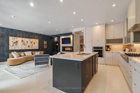 Photo 15 at 41 Highgate Road, Kingsway South, Toronto