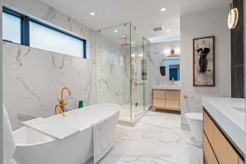 Photo 20 at 41 Highgate Road, Kingsway South, Toronto