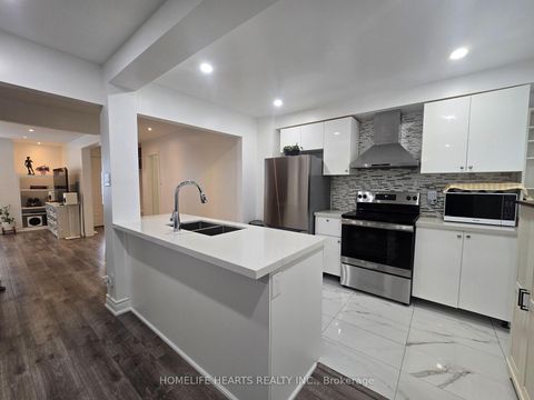 Photo 20 at 4 - 1021 Midland Avenue, Eglinton East, Toronto