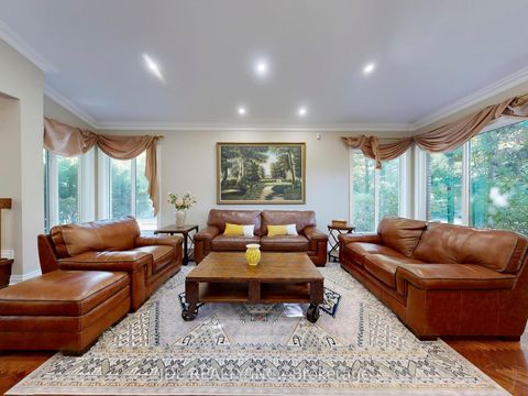 Photo 9 at 11 Moodie Drive, South Richvale, Richmond Hill