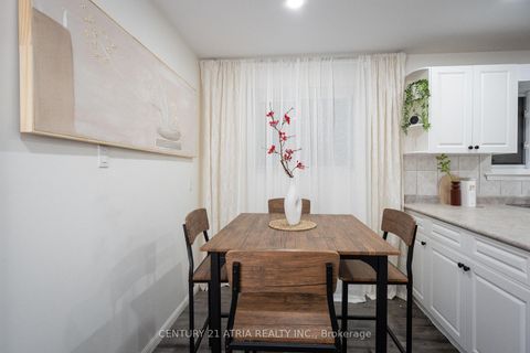 Photo 13 at 3 Lamberton Boulevard, York University Heights, Toronto