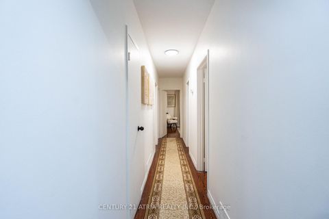 Photo 15 at 3 Lamberton Boulevard, York University Heights, Toronto