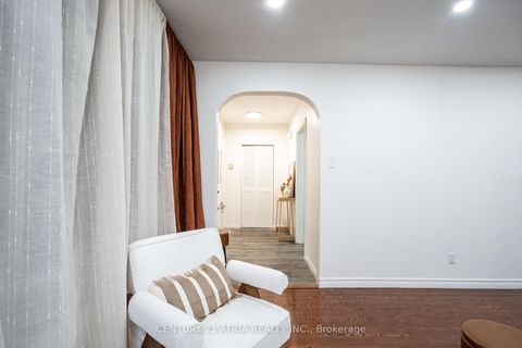 Photo 17 at 3 Lamberton Boulevard, York University Heights, Toronto