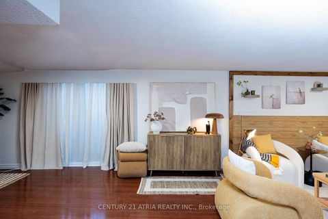 Photo 21 at 3 Lamberton Boulevard, York University Heights, Toronto