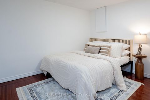 Photo 25 at 3 Lamberton Boulevard, York University Heights, Toronto