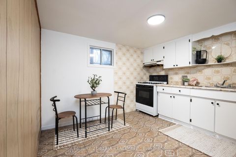 Photo 30 at 3 Lamberton Boulevard, York University Heights, Toronto