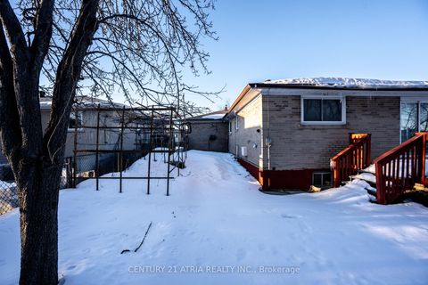 Photo 35 at 3 Lamberton Boulevard, York University Heights, Toronto