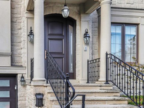 Photo 2 at 256 Park Home Avenue, Willowdale West, Toronto