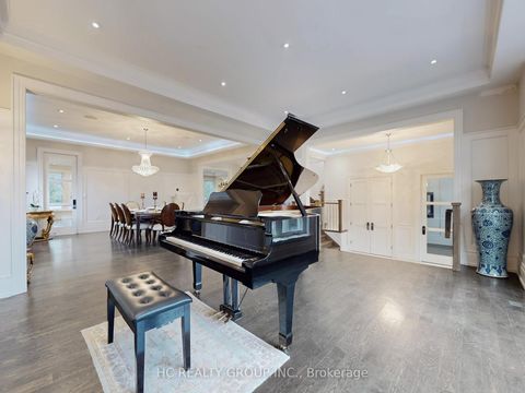 Photo 4 at 256 Park Home Avenue, Willowdale West, Toronto