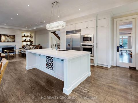 Photo 12 at 256 Park Home Avenue, Willowdale West, Toronto