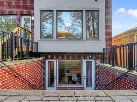 Photo 40 at 256 Park Home Avenue, Willowdale West, Toronto