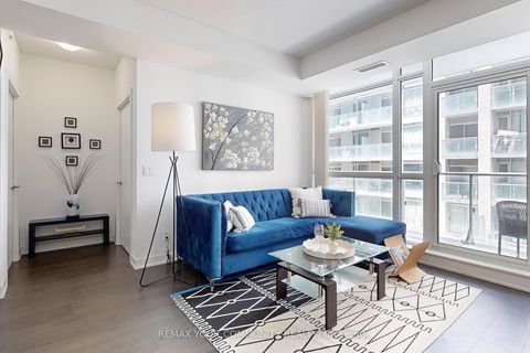 Photo 6 at 408 - 30 Nelson Street, Waterfront Communities C1, Toronto