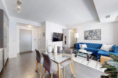 Photo 12 at 408 - 30 Nelson Street, Waterfront Communities C1, Toronto