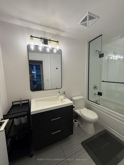 Photo 18 at 408 - 30 Nelson Street, Waterfront Communities C1, Toronto