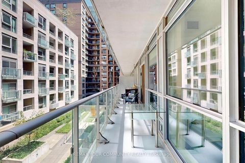 Photo 26 at 408 - 30 Nelson Street, Waterfront Communities C1, Toronto