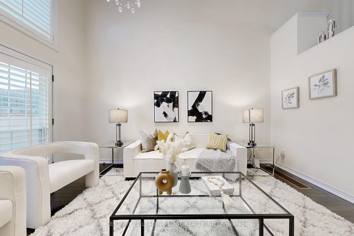 Photo 16 at 6 Poetry Drive, Vellore Village, Vaughan