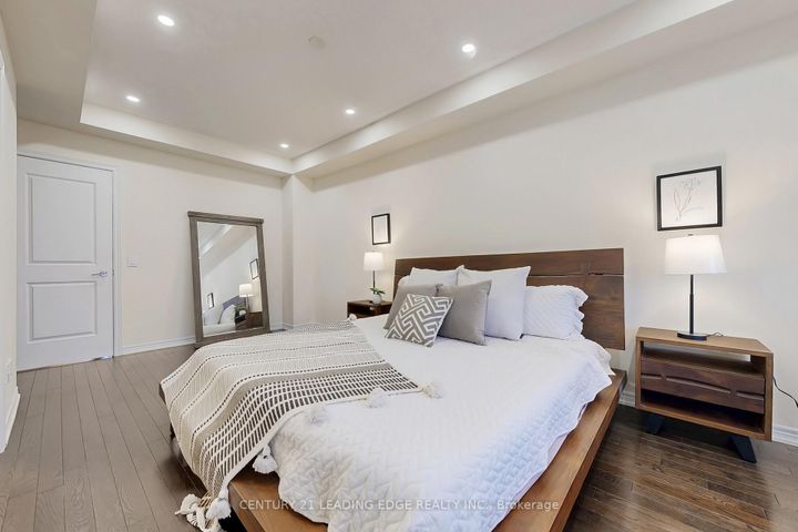 Photo 21 at 6 Poetry Drive, Vellore Village, Vaughan