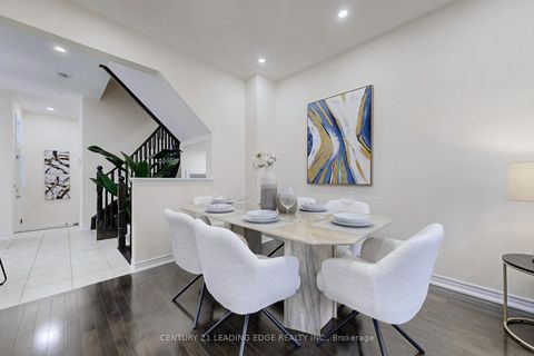 Photo 7 at 6 Poetry Drive, Vellore Village, Vaughan