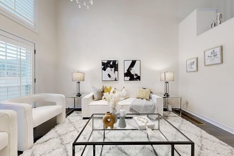 Photo 16 at 6 Poetry Drive, Vellore Village, Vaughan