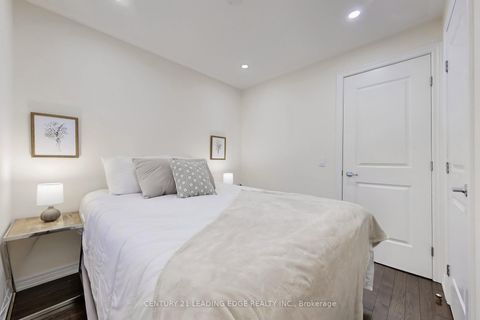 Photo 30 at 6 Poetry Drive, Vellore Village, Vaughan