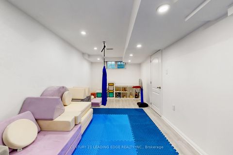 Photo 34 at 6 Poetry Drive, Vellore Village, Vaughan