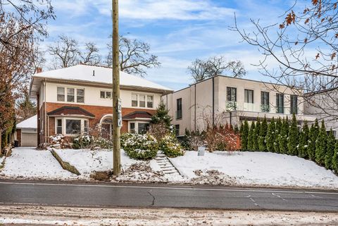 Photo 4 at 181A Poplar Plains Road, Casa Loma, Toronto