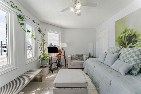 Photo 11 at 153 Browning Trail, Letitia Heights, Barrie