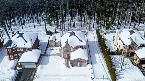 Photo 15 at 153 Browning Trail, Letitia Heights, Barrie