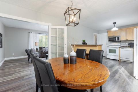 Photo 13 at 33 Mourning Dove Road, Sutton & Jackson's Point, Georgina