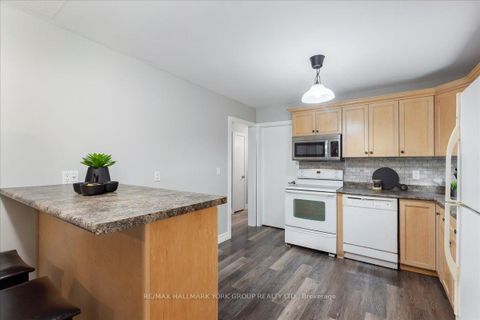 Photo 14 at 33 Mourning Dove Road, Sutton & Jackson's Point, Georgina