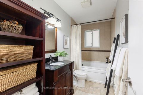 Photo 19 at 33 Mourning Dove Road, Sutton & Jackson's Point, Georgina