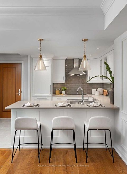 Photo 6 at 511 - 15 Stollery Pond Crescent, Angus Glen, Markham