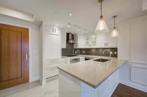 Photo 17 at 511 - 15 Stollery Pond Crescent, Angus Glen, Markham