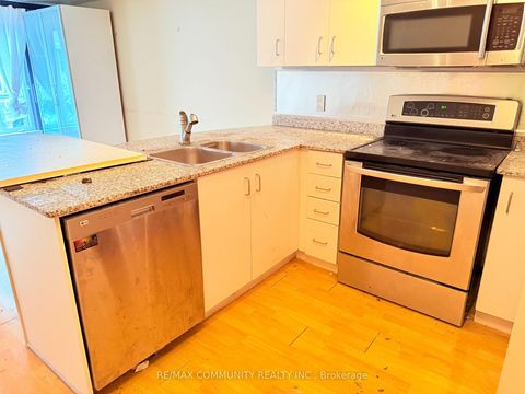 Photo 6 at 716 - 42 Western Battery Road E, Niagara, Toronto