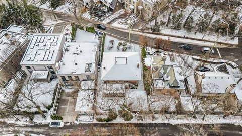 Photo 14 at 181B Poplar Plains Road, Casa Loma, Toronto