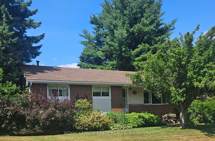 Photo 35 at 347 Clarendon Drive, Ancaster, Hamilton