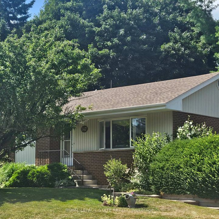 Photo 36 at 347 Clarendon Drive, Ancaster, Hamilton