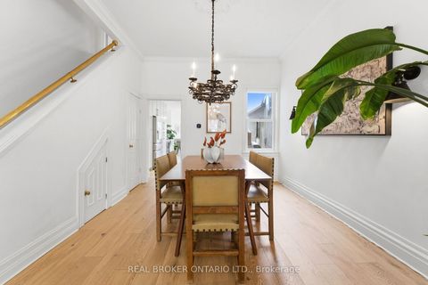 Photo 6 at 360 Wellesley Street E, South St. James Town, Toronto