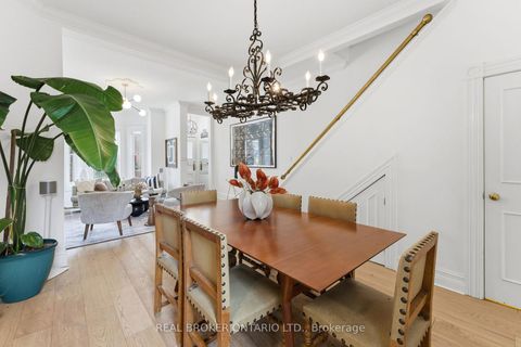 Photo 7 at 360 Wellesley Street E, South St. James Town, Toronto