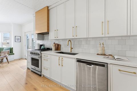 Photo 9 at 360 Wellesley Street E, South St. James Town, Toronto